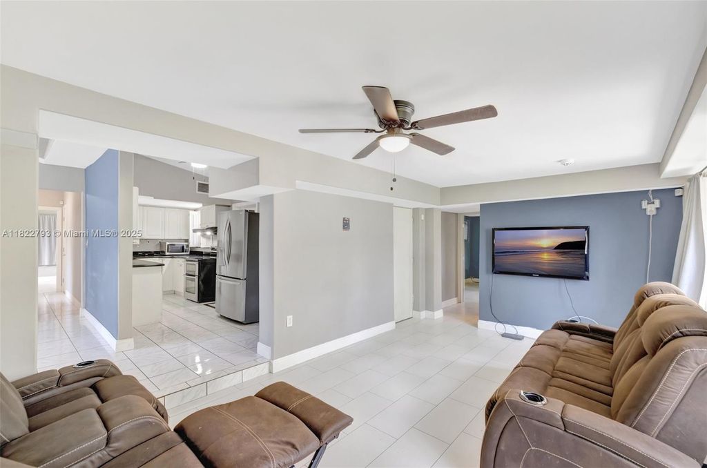 Photo of 611 Carolina Ave, Fort Lauderdale, FL 33312 (MLS # A11822793)