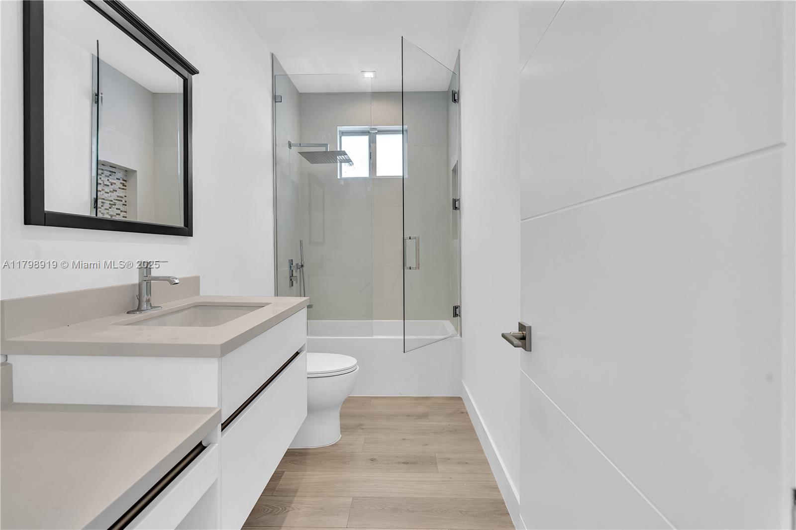 WESTWOOD LAKE 10TH ADDN - Residential