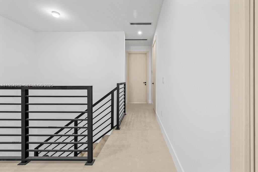 HOLIDAY HEIGHTS - Residential Income