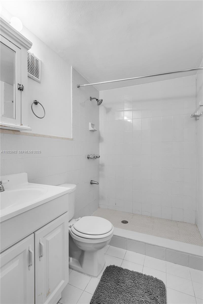 MIRACOPA PARK - Residential Lease