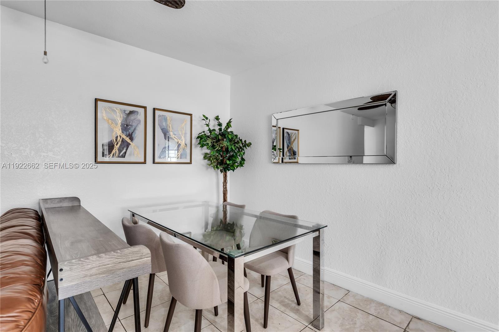 MIRACOPA PARK - Residential Lease