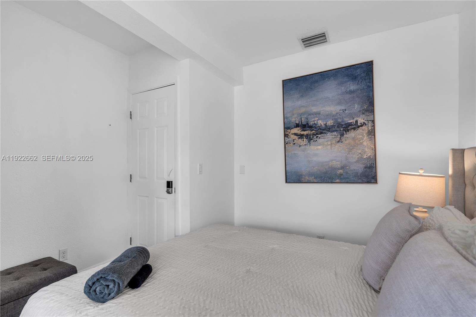 MIRACOPA PARK - Residential Lease