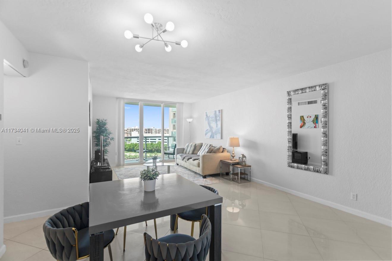 TIDES ON HOLLYWOOD BEACH - Residential Lease