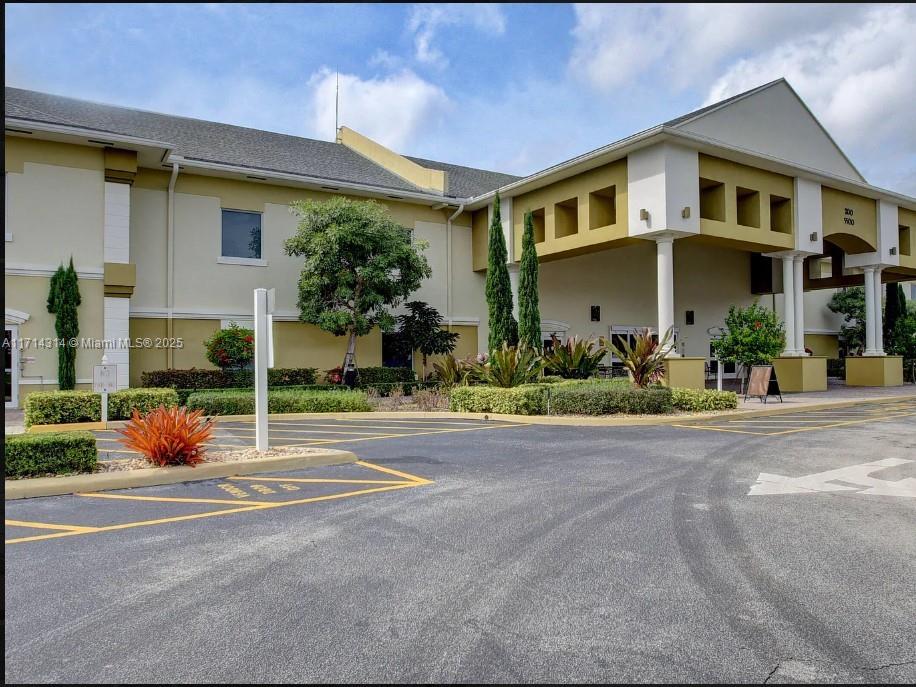 NORTHAMPTON CONDOS - Residential