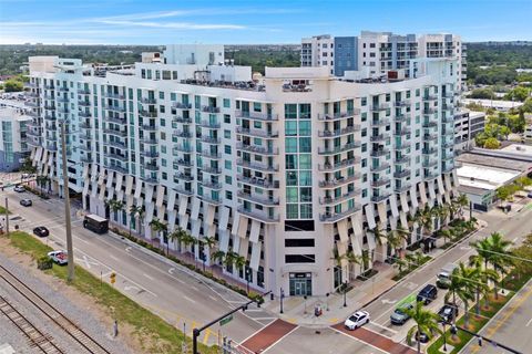Photo of 140 S Dixie Hwy #533, Hollywood, FL 33020 (MLS # A11891421)
