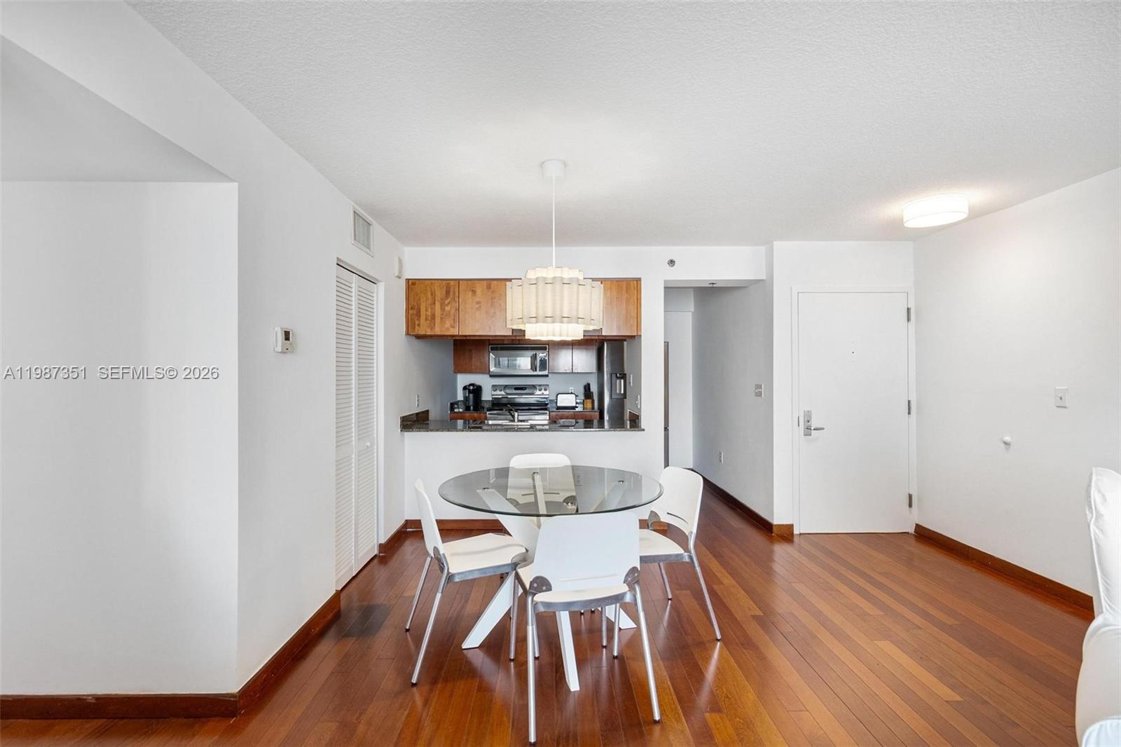 THE CLUB AT BRICKELL BAY - Residential