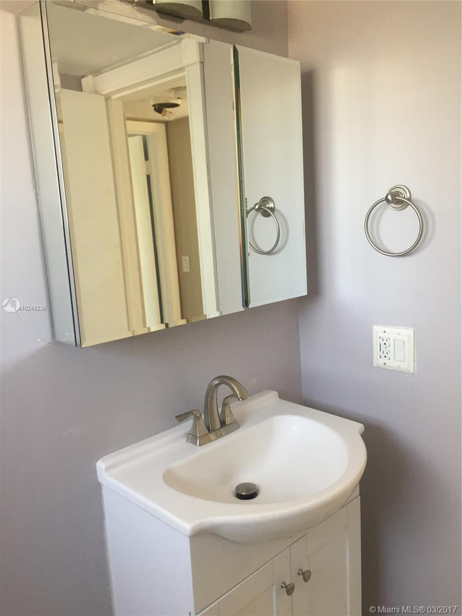 EL DORADO BAY CONDO APTS - Residential Lease