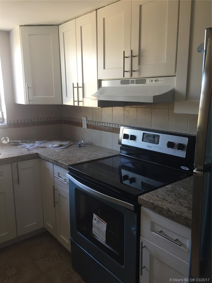 EL DORADO BAY CONDO APTS - Residential Lease