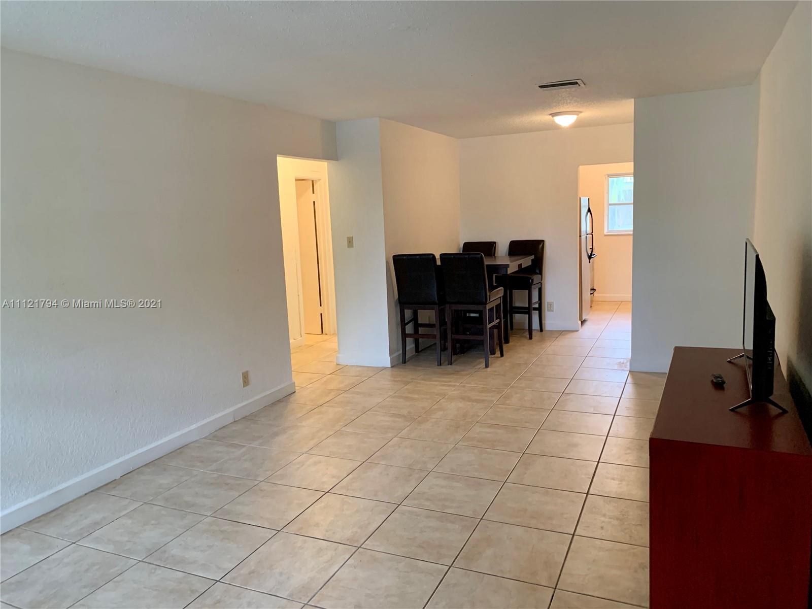 WILTON VILLAGE CONDO - Residential