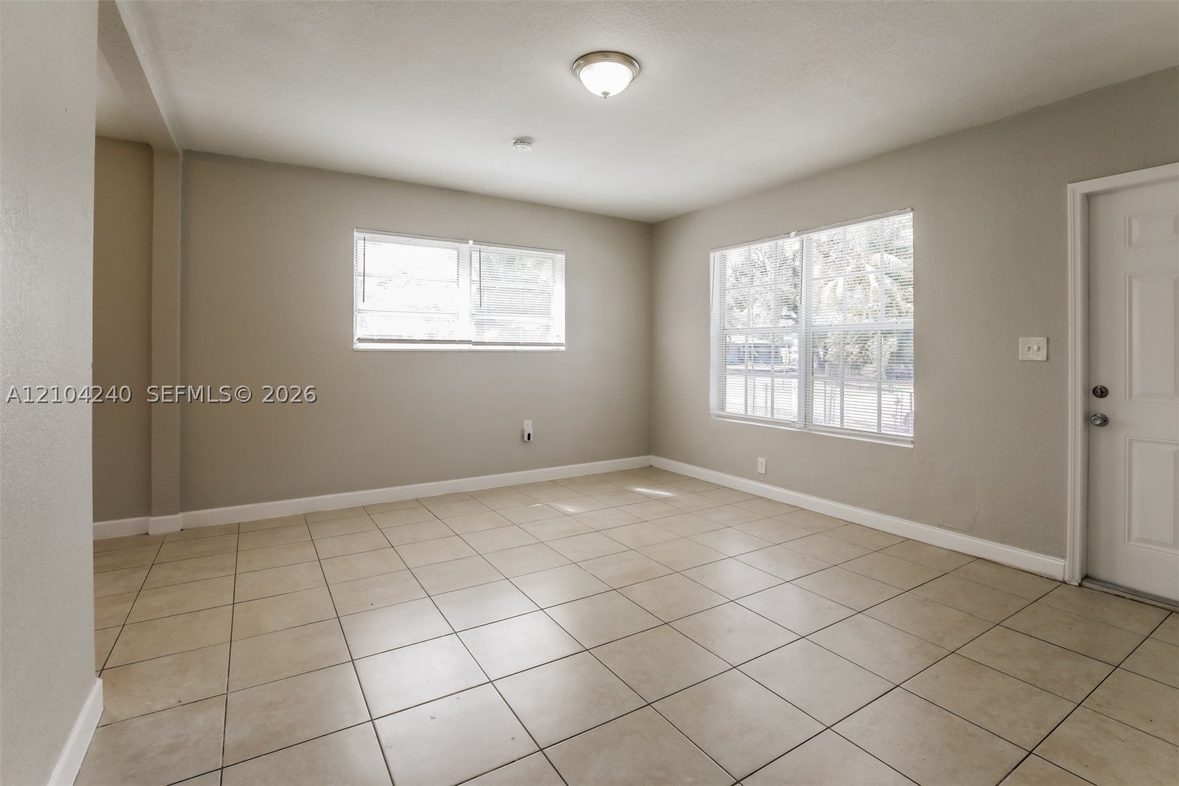 1250 NE 207th Ter
