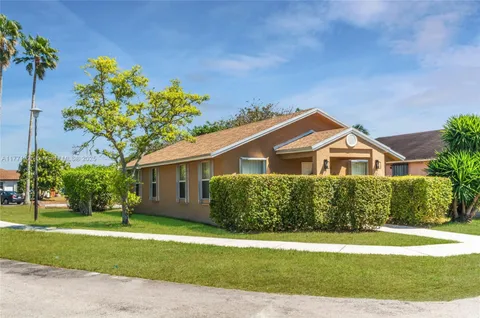 12227 SW 203rd St, Miami, FL 33177 - #: A11771326