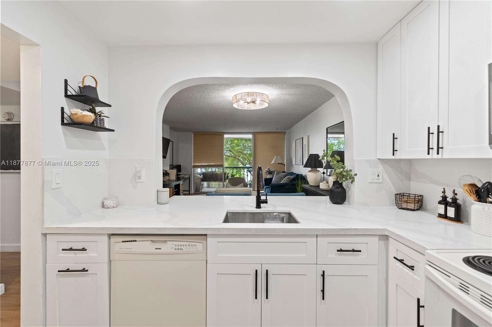 GARDENS OF KENDALL SO CON - Residential