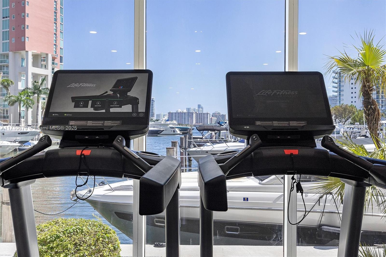 AVENTURA MARINA CONDO NUM - Residential
