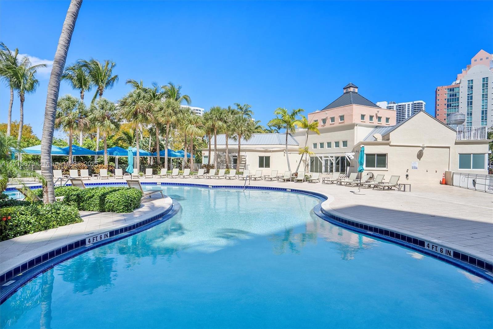 AVENTURA MARINA CONDO NUM - Residential