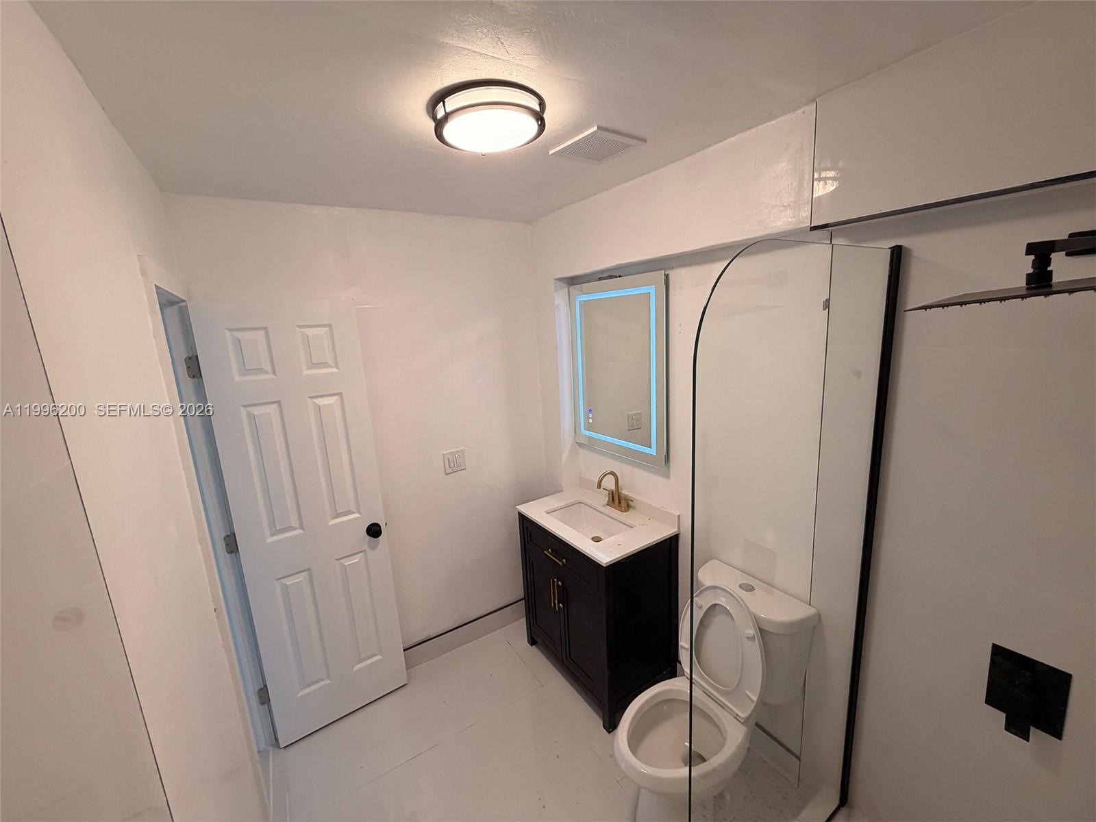 N MIAMI ESTATES - Residential