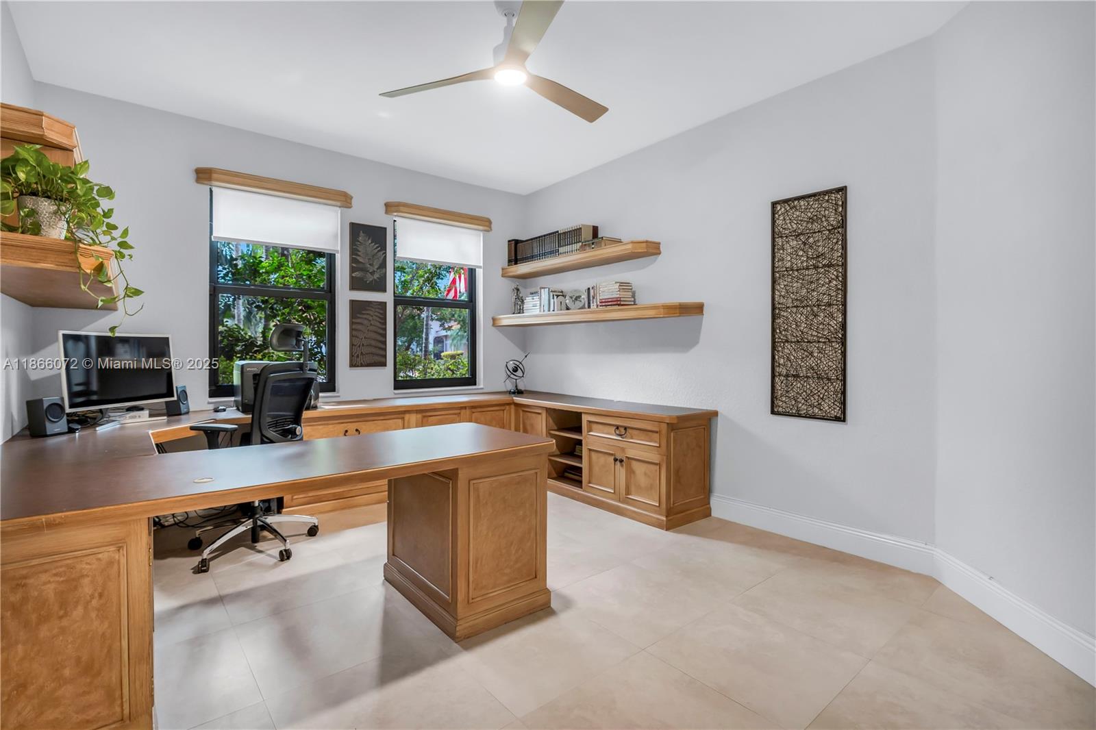 SILVER LAKES - Residential