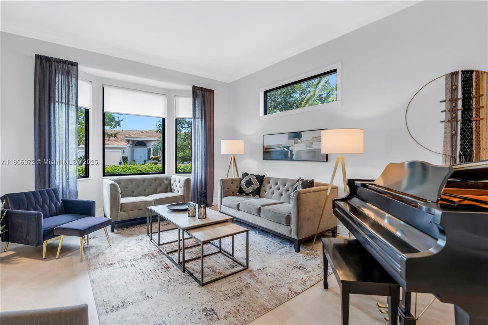 SILVER LAKES - Residential