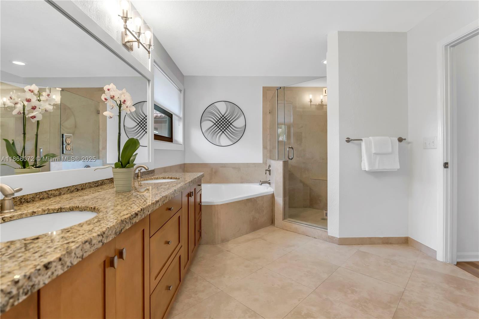 SILVER LAKES - Residential