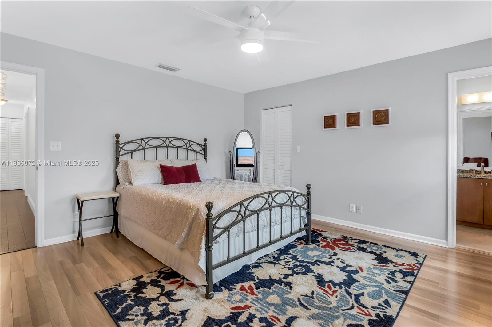 SILVER LAKES - Residential