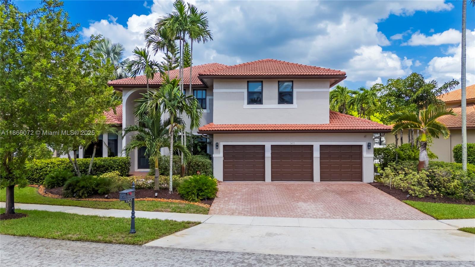 SILVER LAKES - Residential