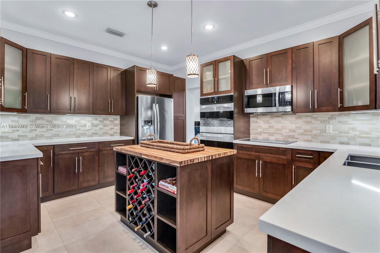 SILVER LAKES - Residential