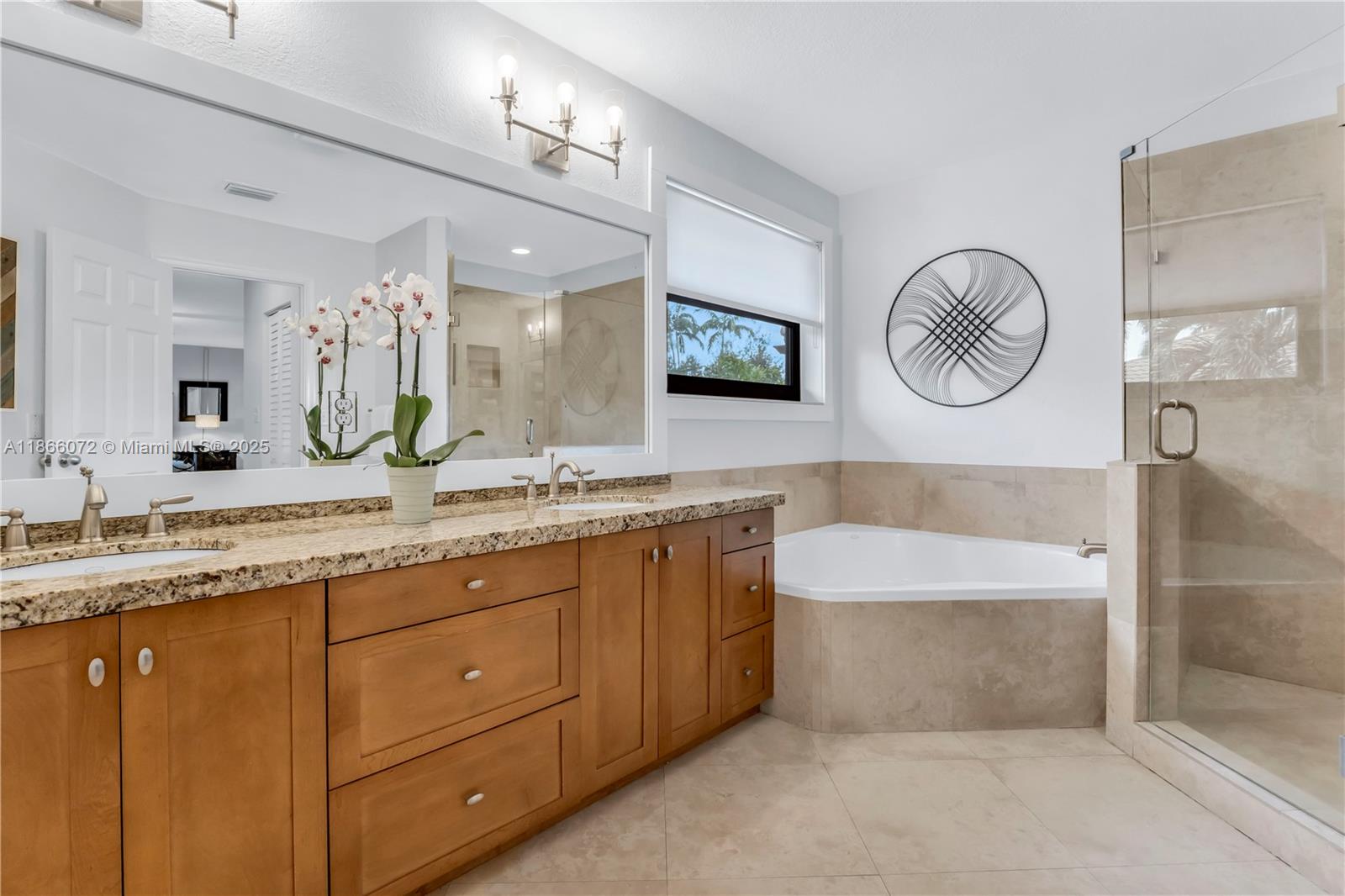 SILVER LAKES - Residential