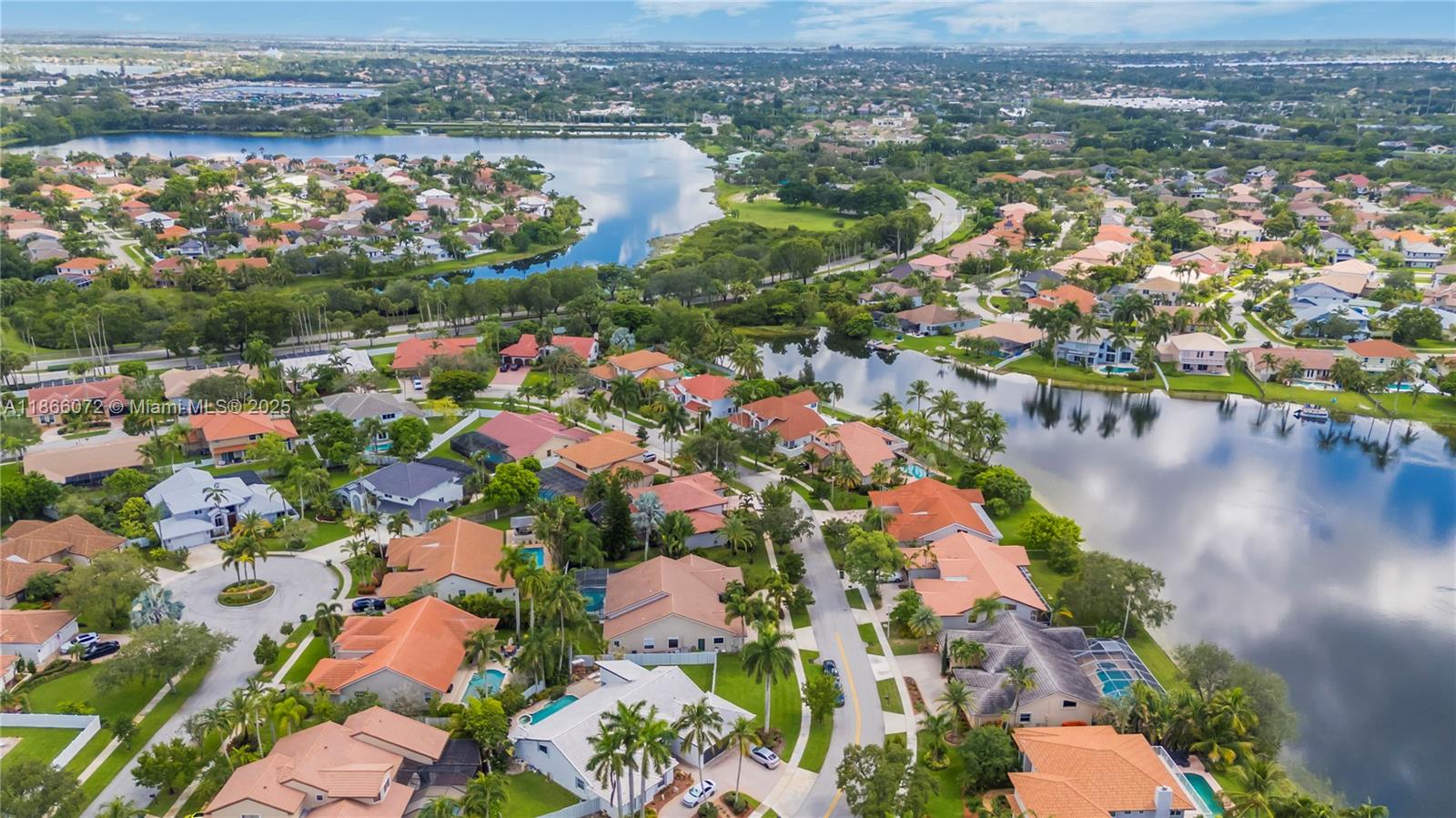 SILVER LAKES - Residential