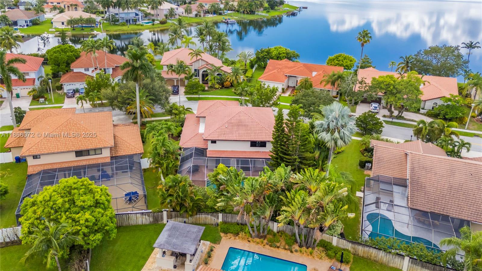 SILVER LAKES - Residential