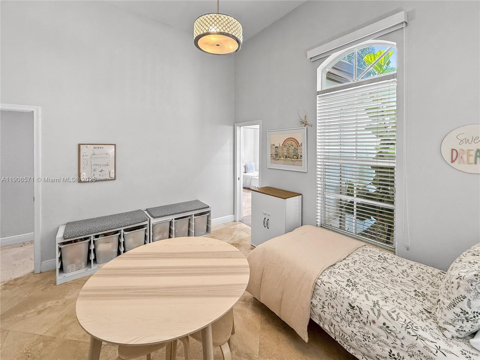 SECTOR 7 - - Residential Lease