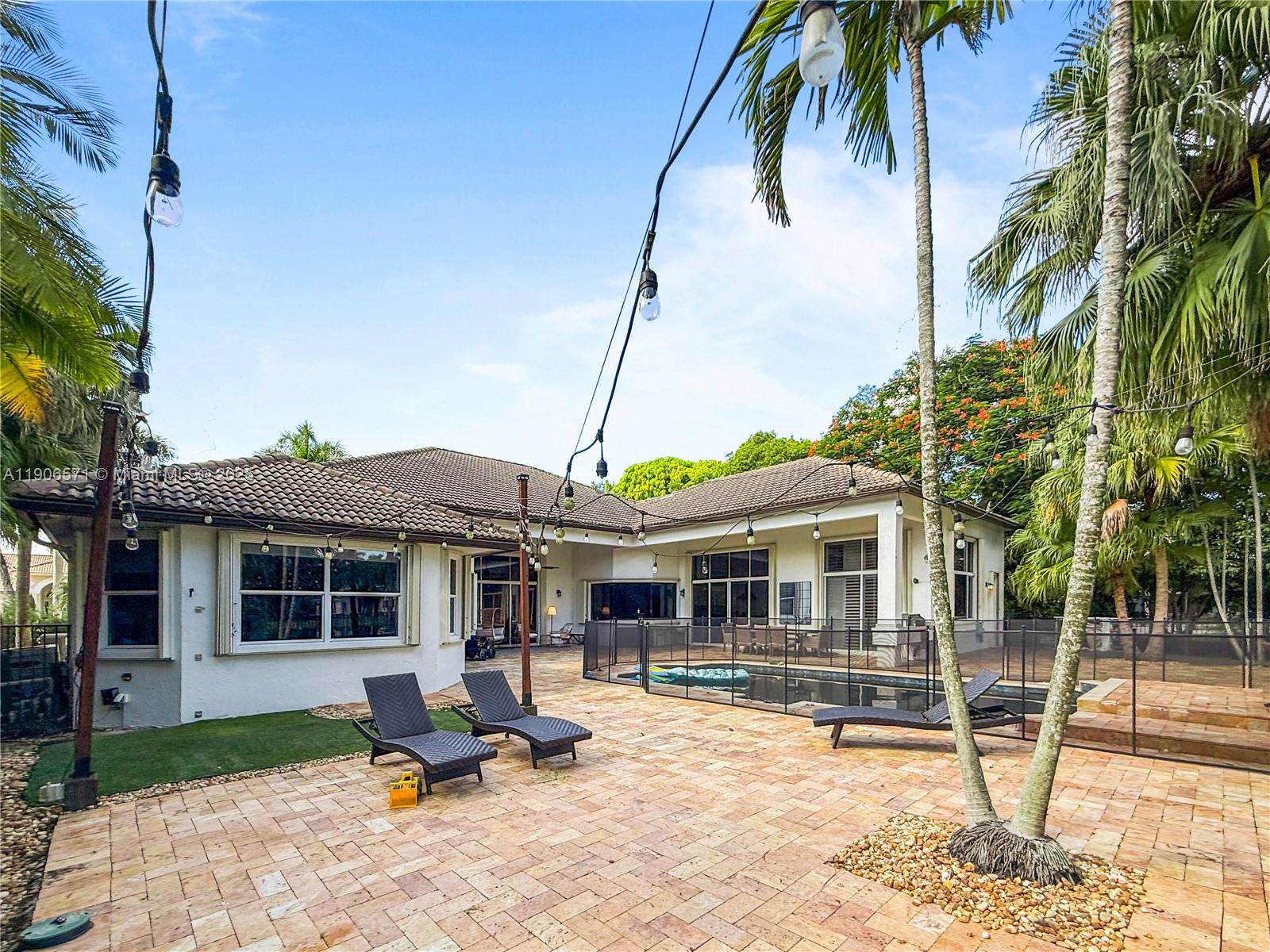 SECTOR 7 - - Residential Lease