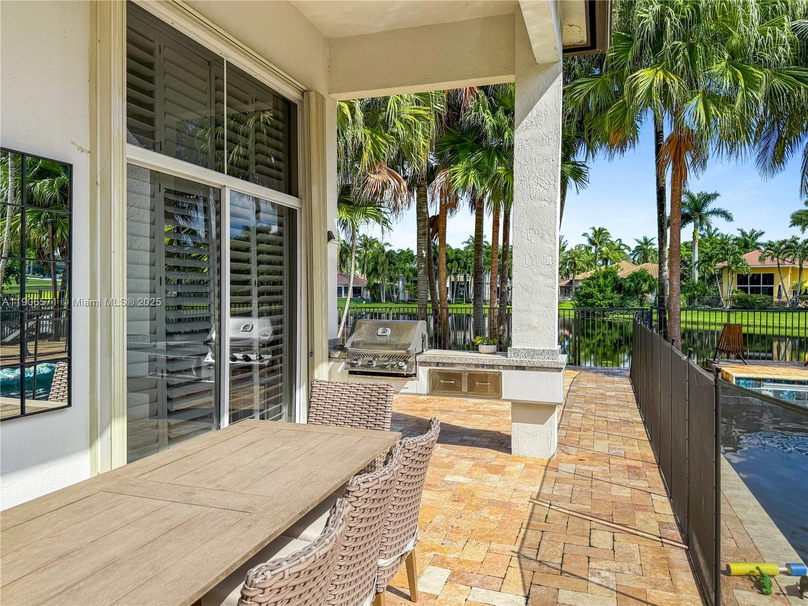 SECTOR 7 - - Residential Lease