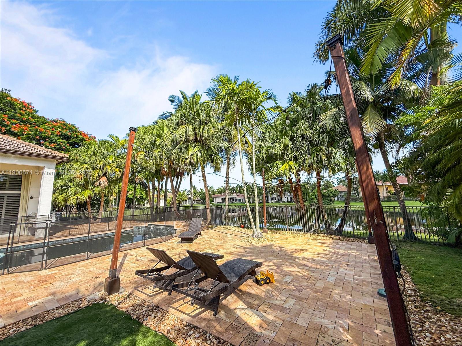 SECTOR 7 - - Residential Lease