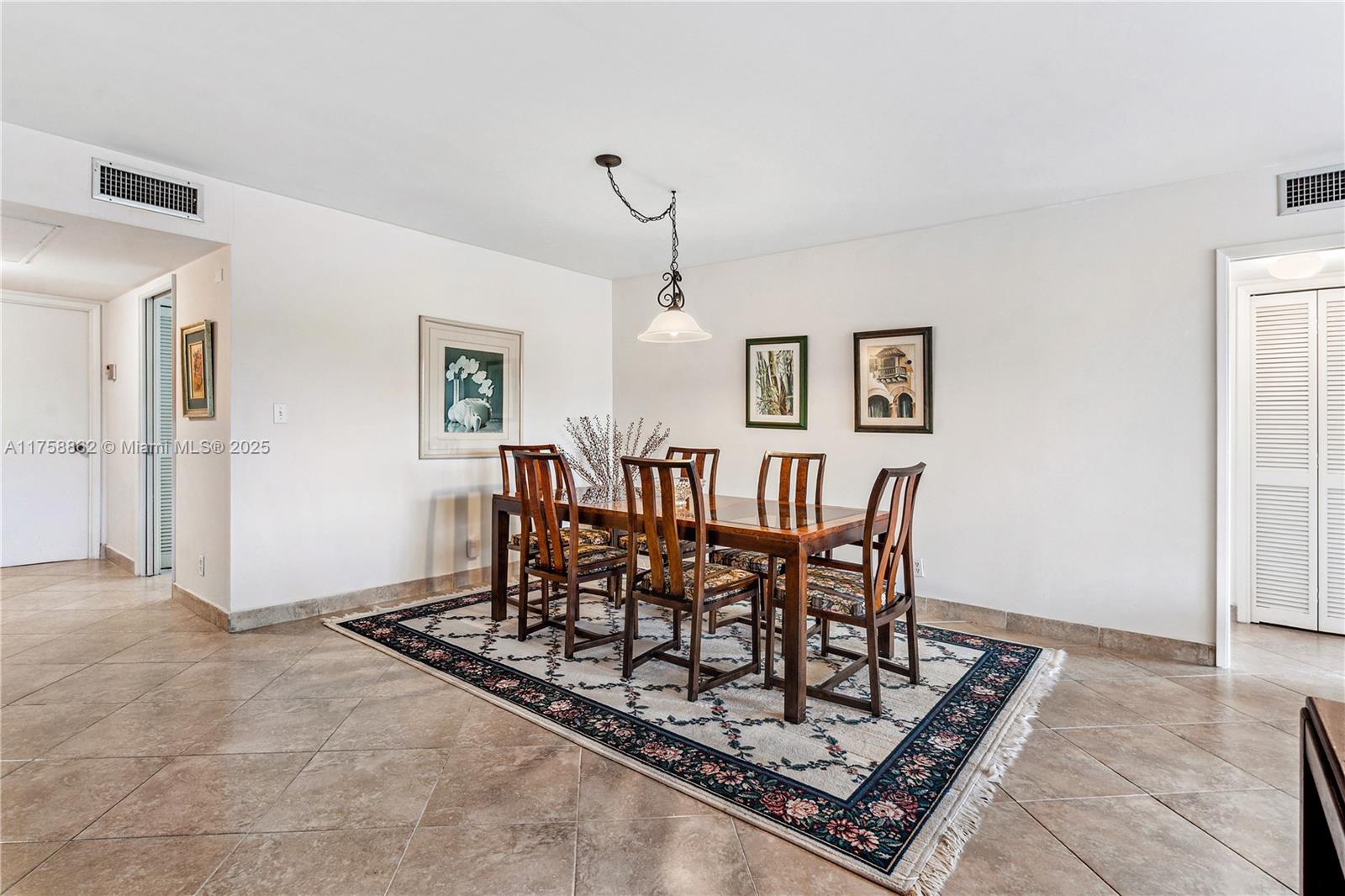 NO 70 PALM-AIRE COUNTRY C - Residential