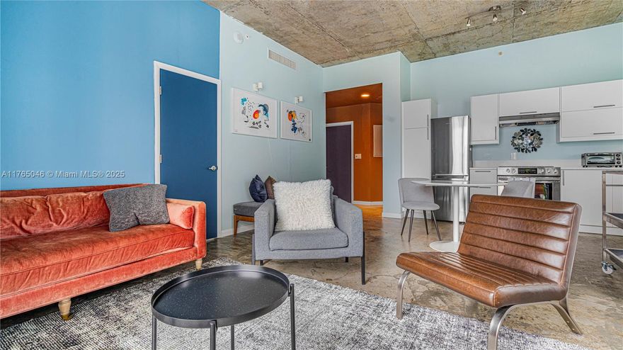 Spectacular corner unit renovated with artistic flare. Only two units on this floor. This is a must see 2 bed/ 1 bath spacious apartment, high 10FT ceilings, polished concrete floor, new kitchen with stainless steel appliances, new in unit washer/dryer & water heater. Building amenities feature a private rooftop pool, resident gym with view of the Miami skyline, additional ground pool with social area, sauna, club room lounge for work and socializing, 24/7 front desk & security, and a municipal parking garage available. Walking distance to Bayside. Located in the heart of Downtown Miami, next to Metro Mover stop, easy access to MDCC, Miami Arena, Performance Arts Center, Brickell, Design District, and more! Short-term rentals allow 30 days minimum. Rented until 11/30/2025 at $3,000 a month