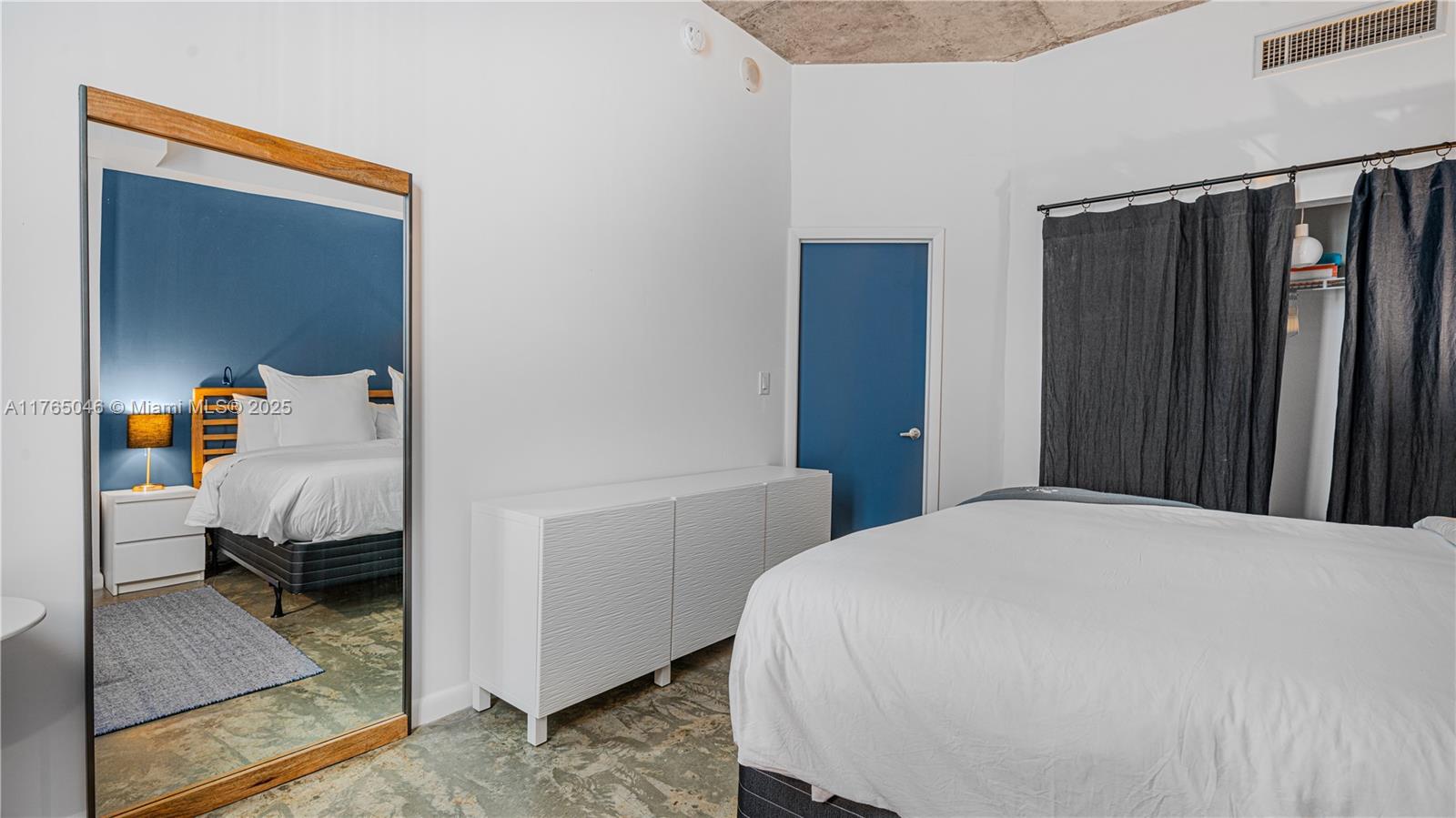 THE LOFT DOWNTOWN - Residential