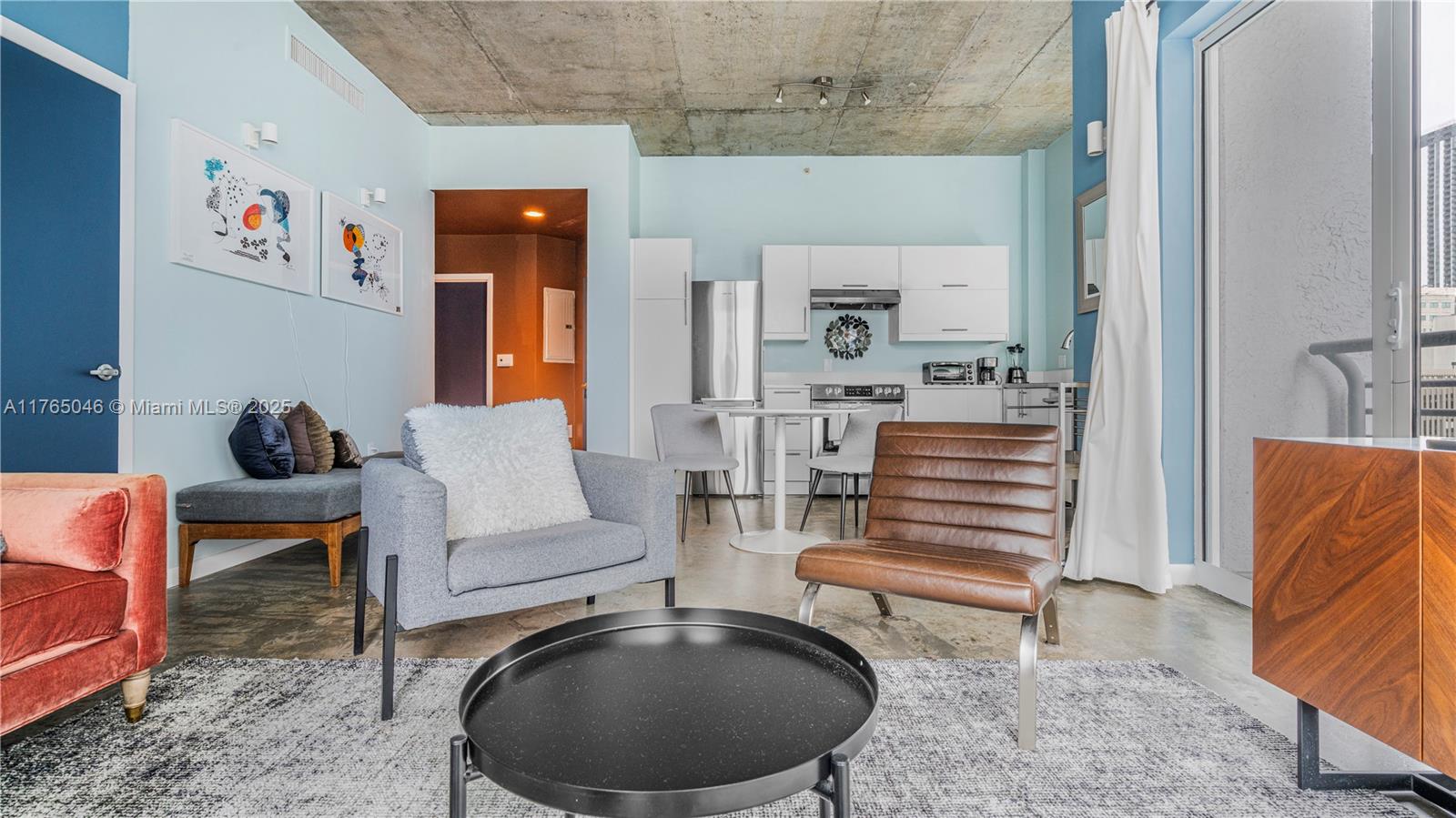 133 NE 2nd Ave 601