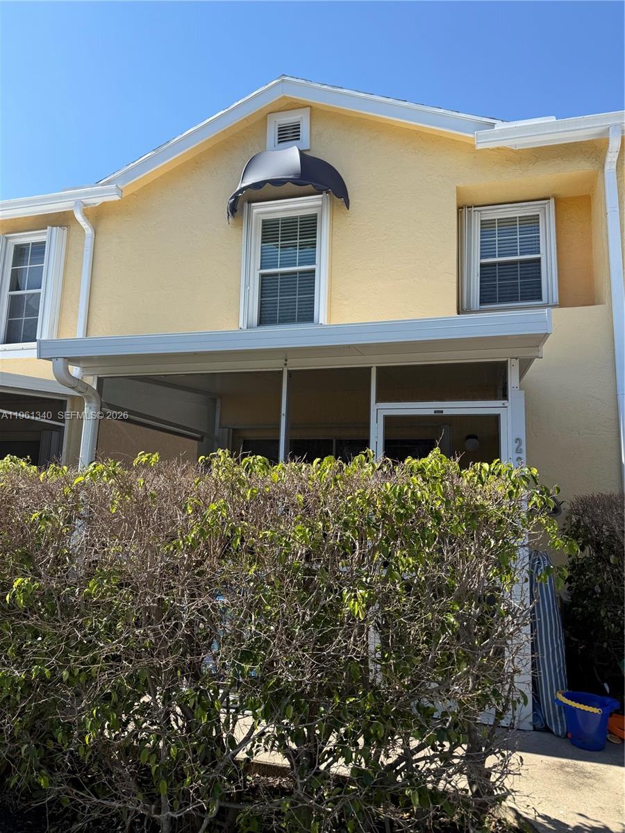 WATERSIDE VILLAGE OF PALM - Residential