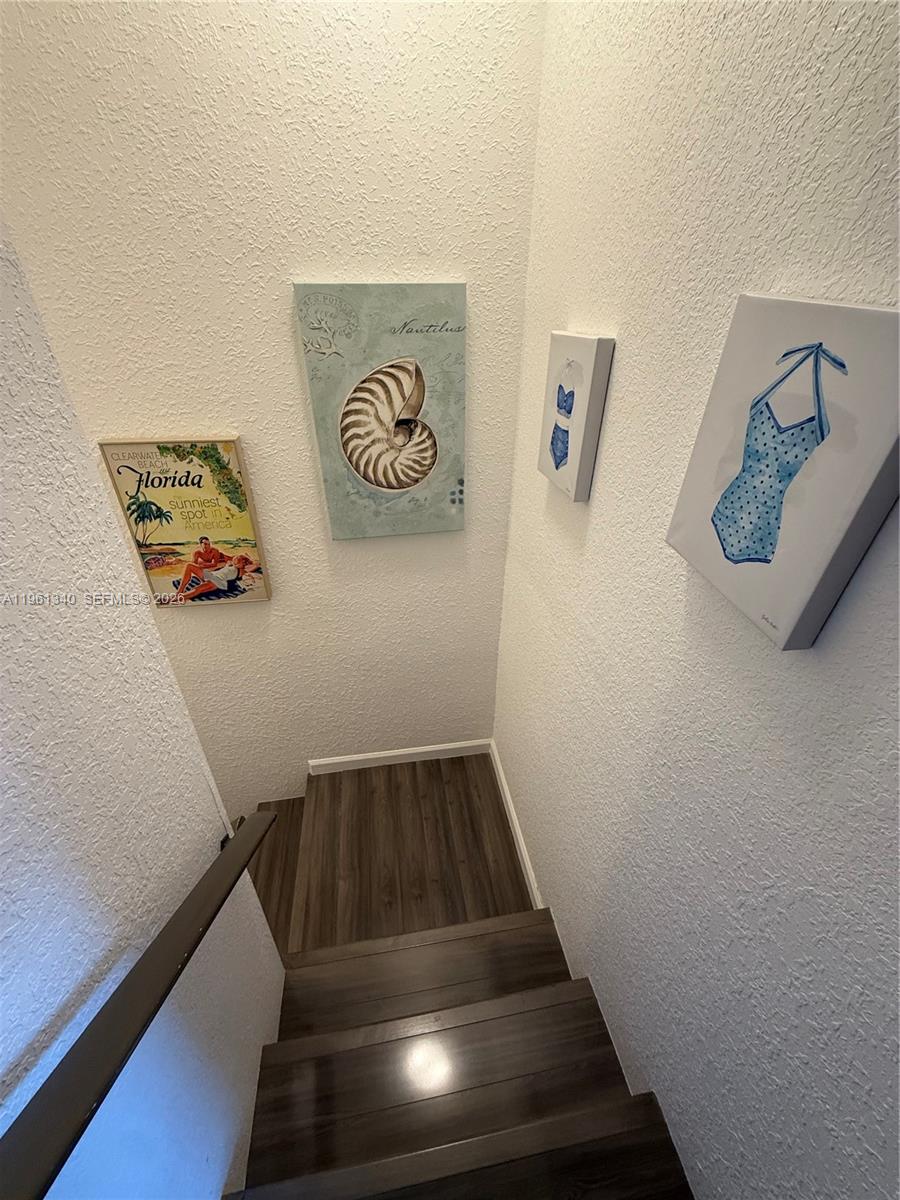 WATERSIDE VILLAGE OF PALM - Residential