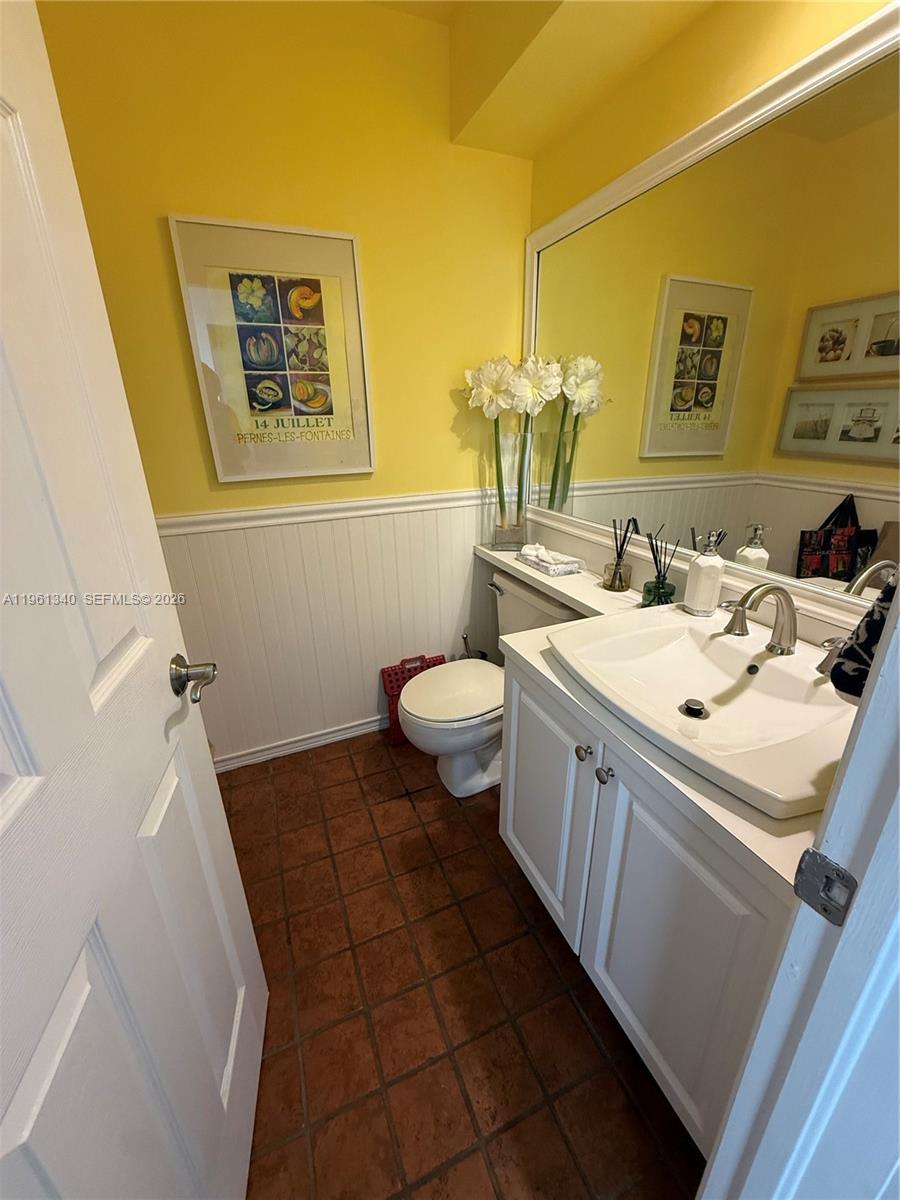 WATERSIDE VILLAGE OF PALM - Residential