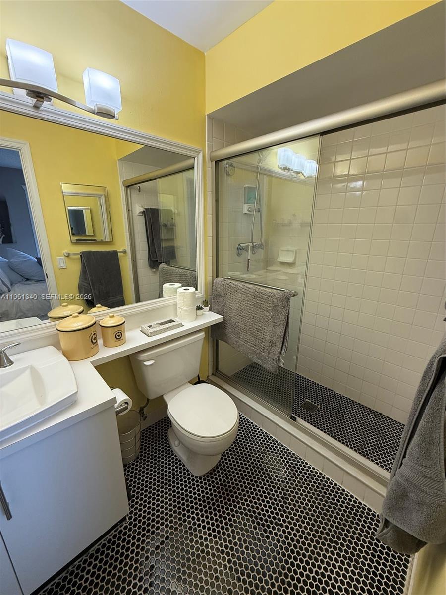 WATERSIDE VILLAGE OF PALM - Residential