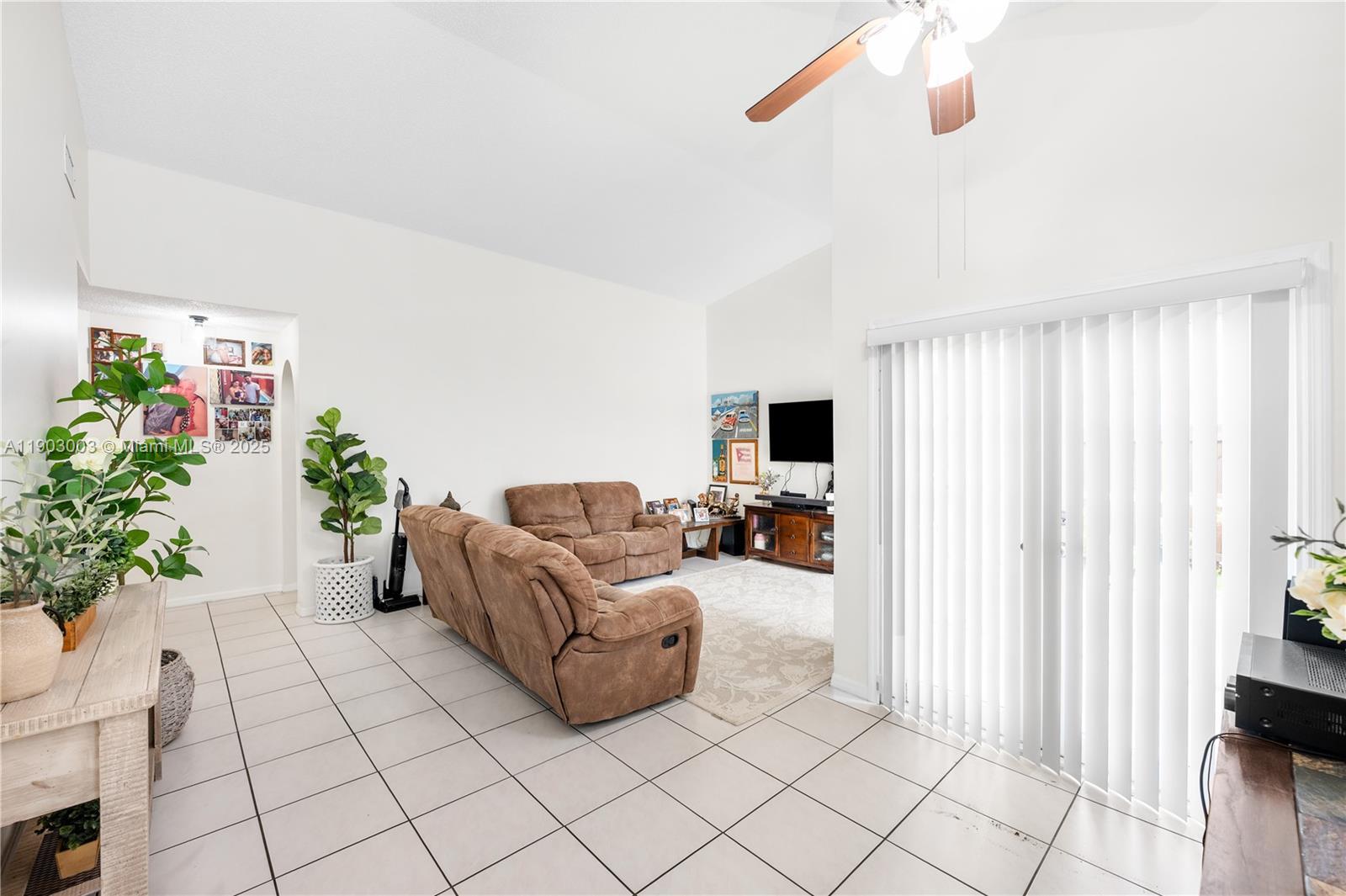 6410 SW 112th Pl