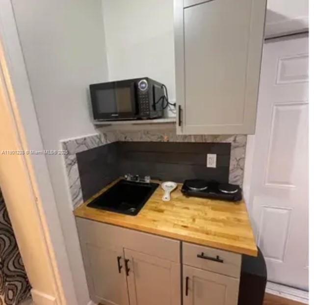 BOULEVARD HEIGHTS SEC 7 - Residential Lease