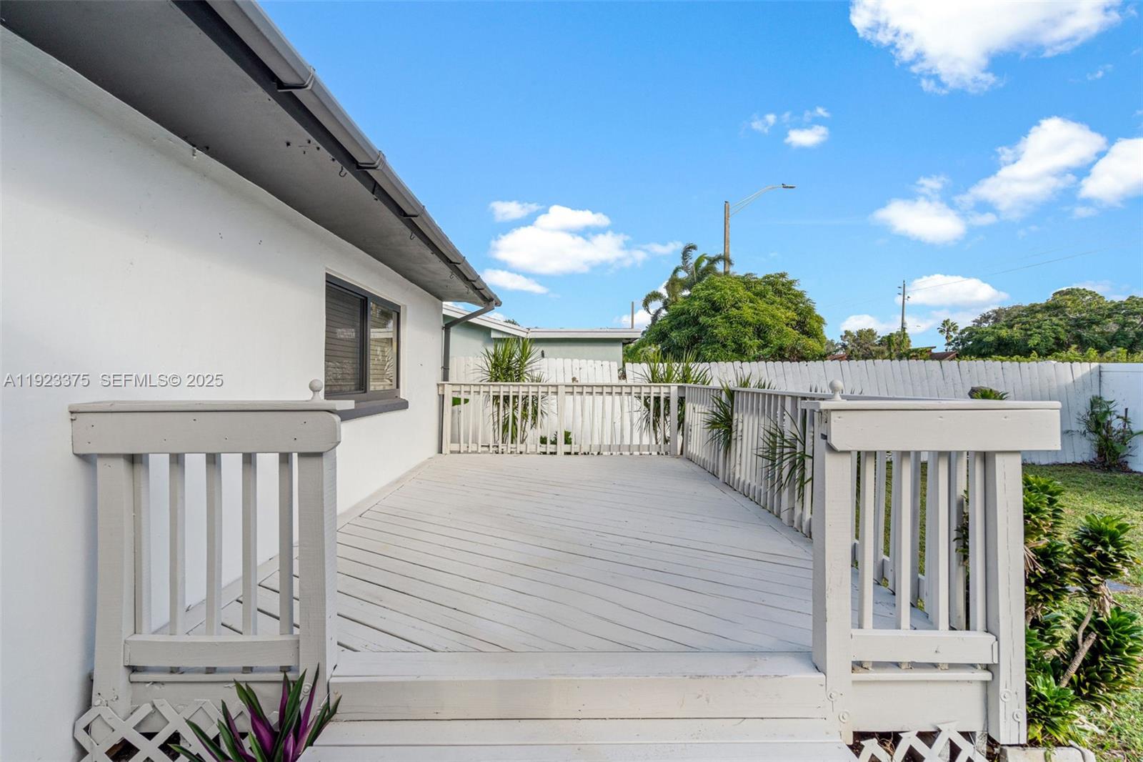 PALM-AIRE VILLAGE 2 SEC A - Residential