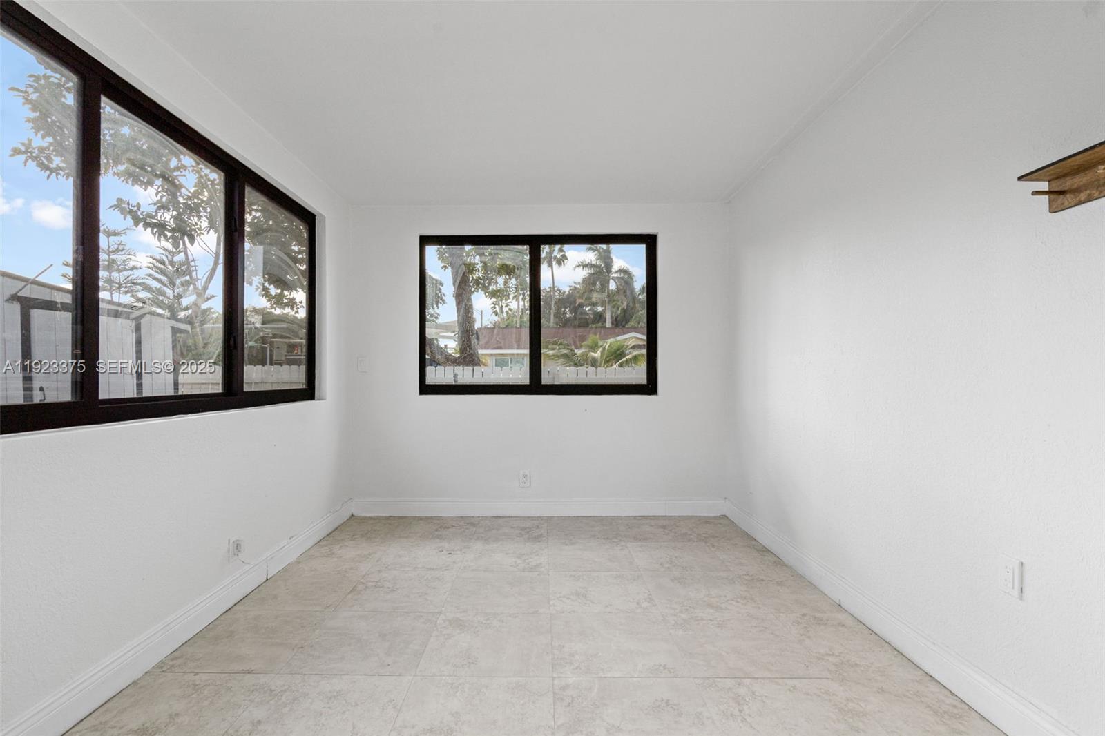 PALM-AIRE VILLAGE 2 SEC A - Residential