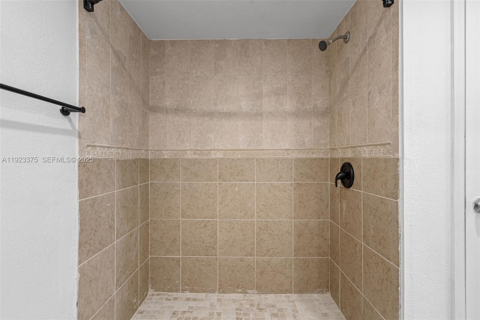 PALM-AIRE VILLAGE 2 SEC A - Residential