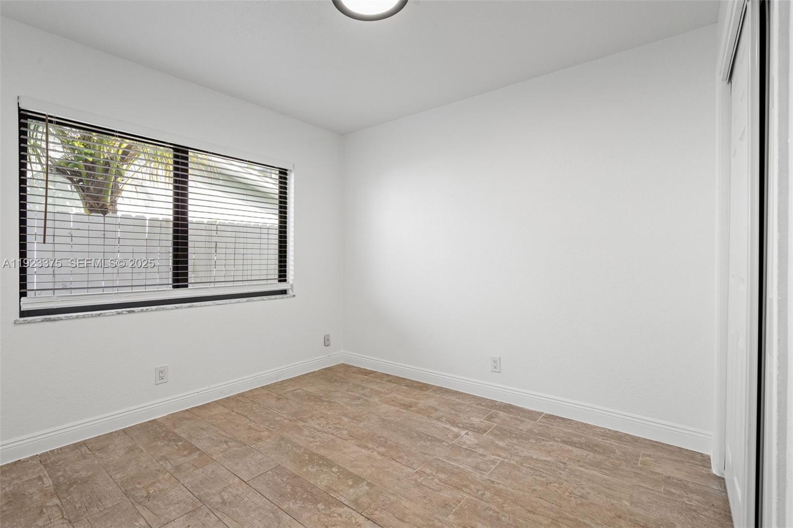 PALM-AIRE VILLAGE 2 SEC A - Residential