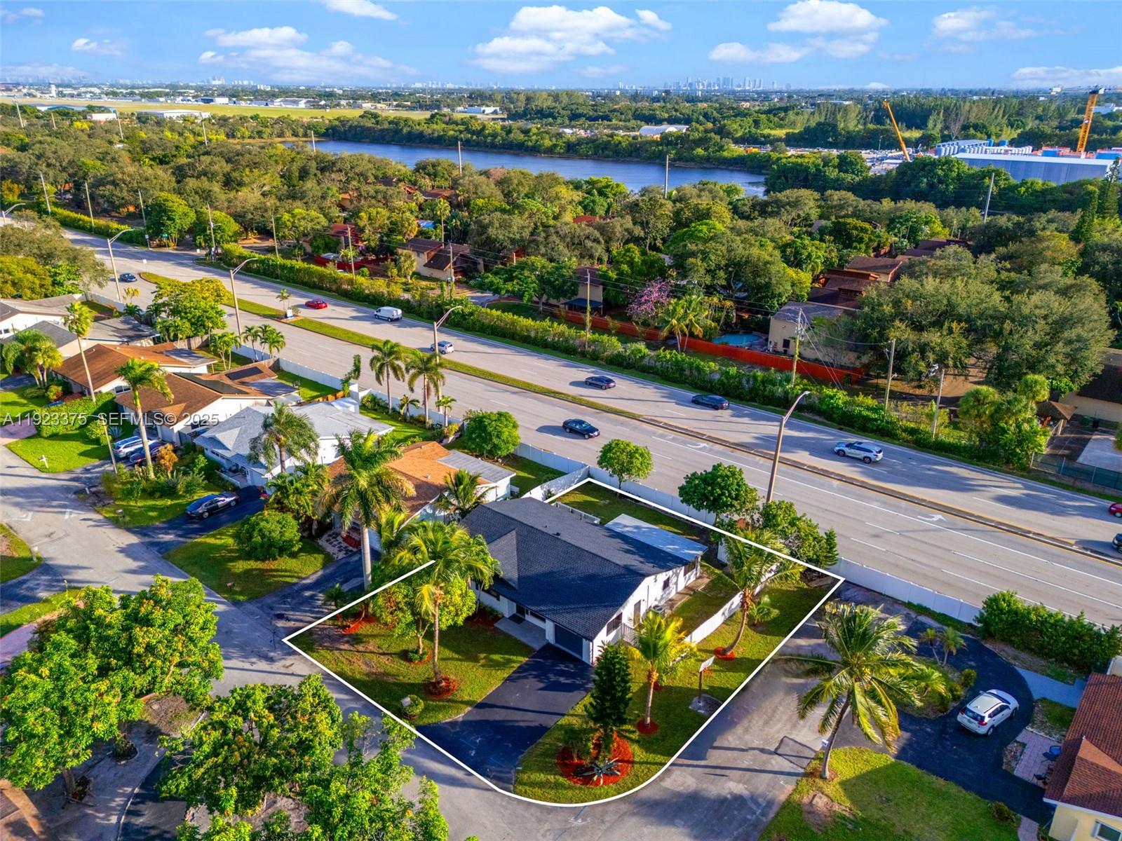 PALM-AIRE VILLAGE 2 SEC A - Residential