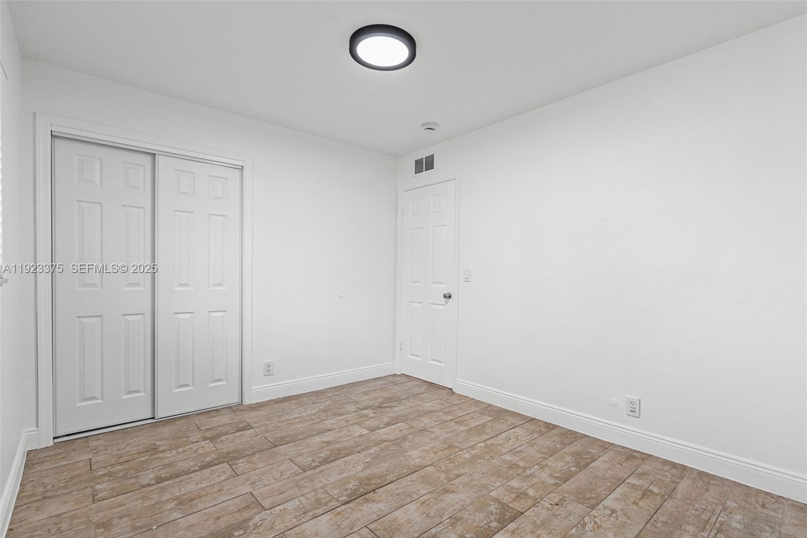 PALM-AIRE VILLAGE 2 SEC A - Residential