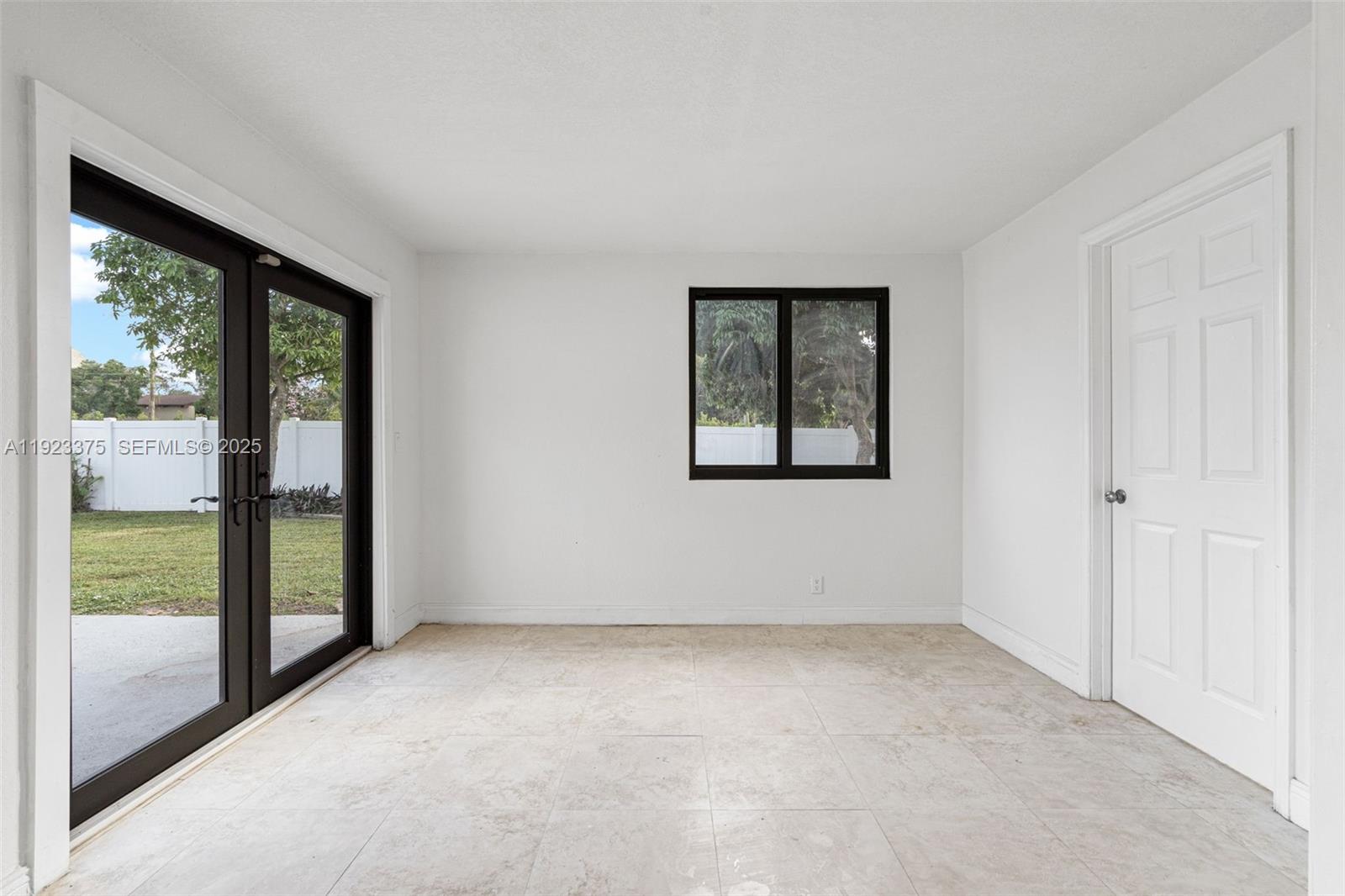 PALM-AIRE VILLAGE 2 SEC A - Residential