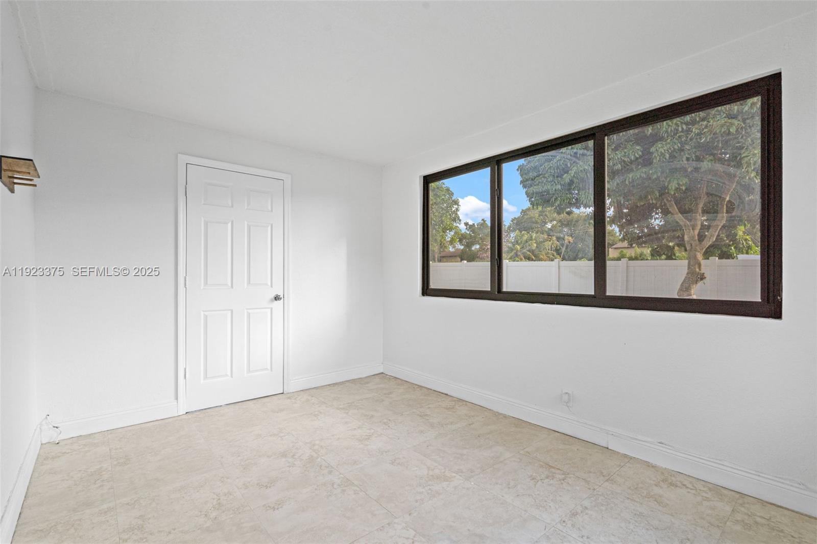 PALM-AIRE VILLAGE 2 SEC A - Residential